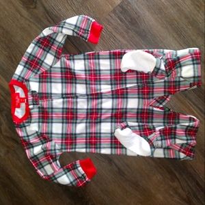 24MO ZIP UP FOOT PAJAMAS